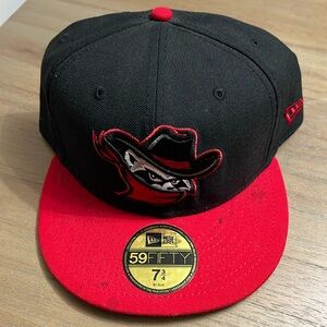 Red/black MLB hat